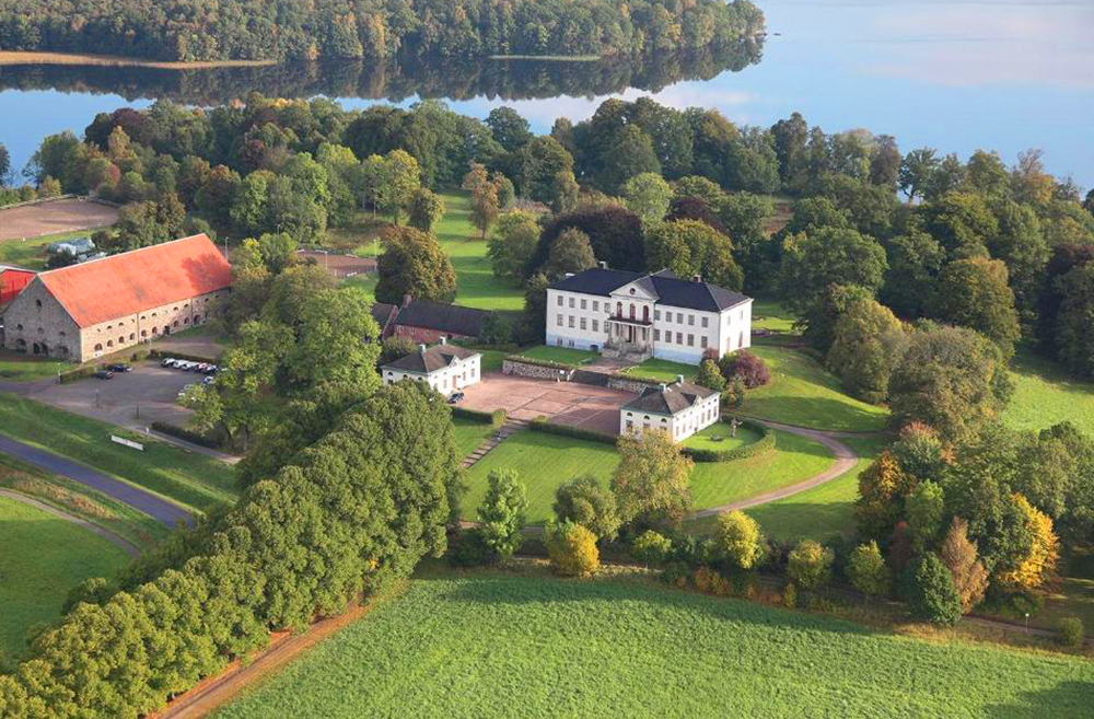 Kultur, hagehistorie og småbyidyll før hjemreise